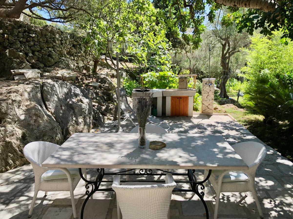Stone House Retreat Villa Mali Losinj Bagian luar foto