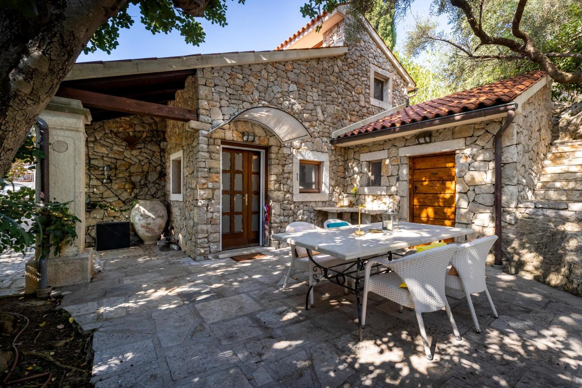 Stone House Retreat Villa Mali Losinj Bagian luar foto